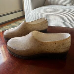 French Recycled Hemp Plasticana Gardana Clogs